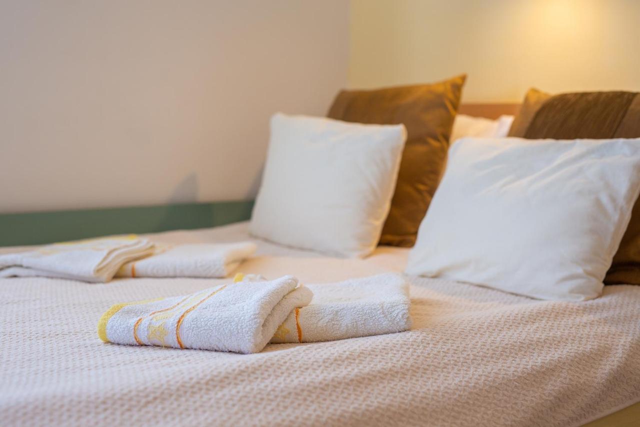 Studio Apartment Vesna Крк Екстер'єр фото